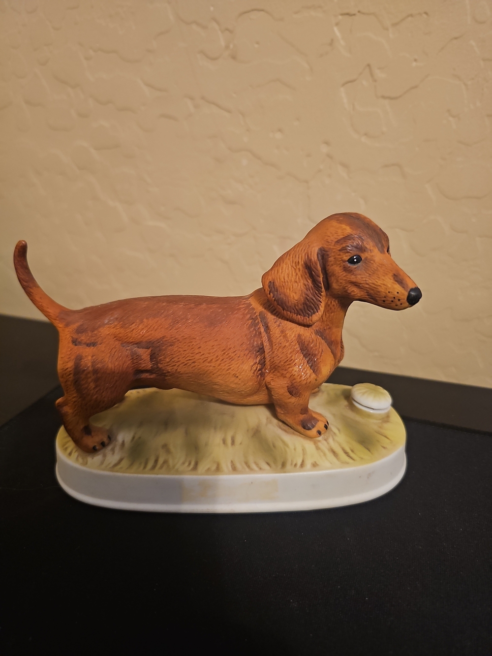 Lionstone Dog Miniature Decanter - Dachshund 6.5"L X 4.5"H